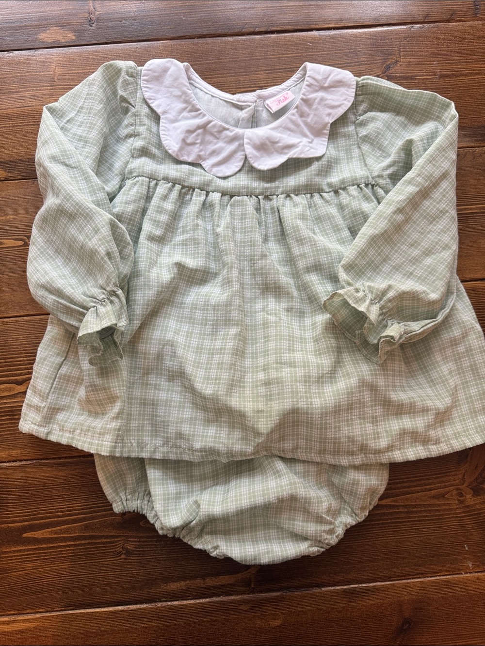Stitchy Fish 3T Sage Plaid Bloomer set